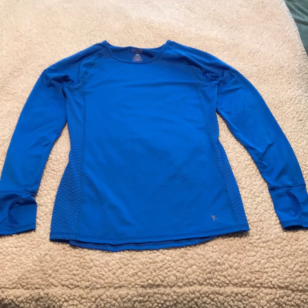 Perfect condition electric blue Danskin silky unlined long sleeve workout top!